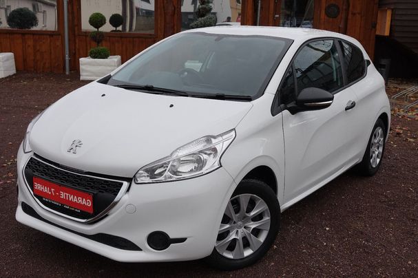 Peugeot 208 50 kW image number 32