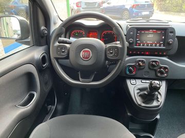 Car image 11