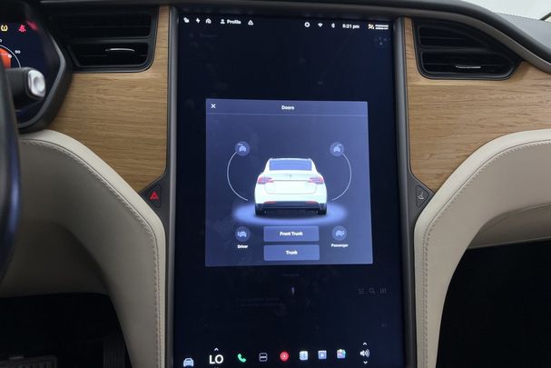 Tesla Model X Standard Range AWD 246 kW image number 23