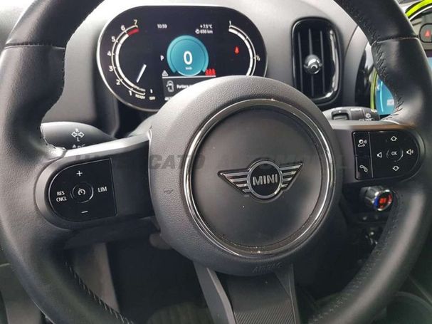 Mini Cooper Countryman Essential 100 kW image number 15