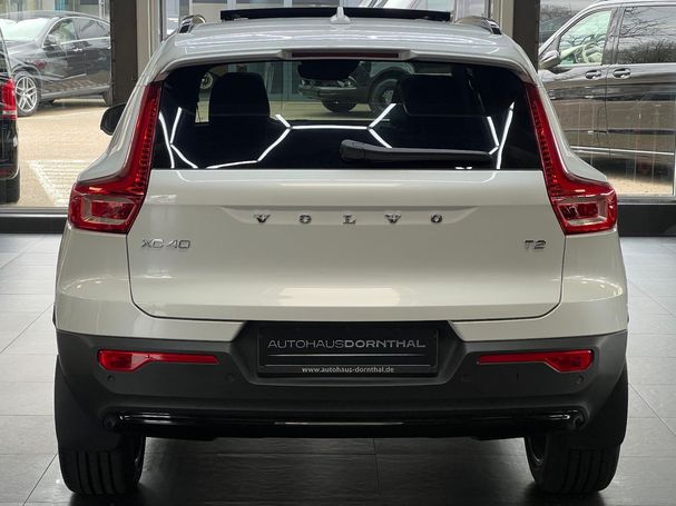 Volvo XC40 Plus Dark 95 kW image number 9