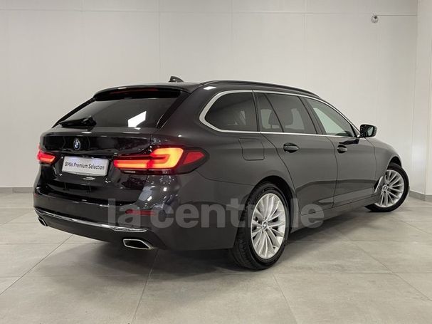 BMW 520d Touring 140 kW image number 2