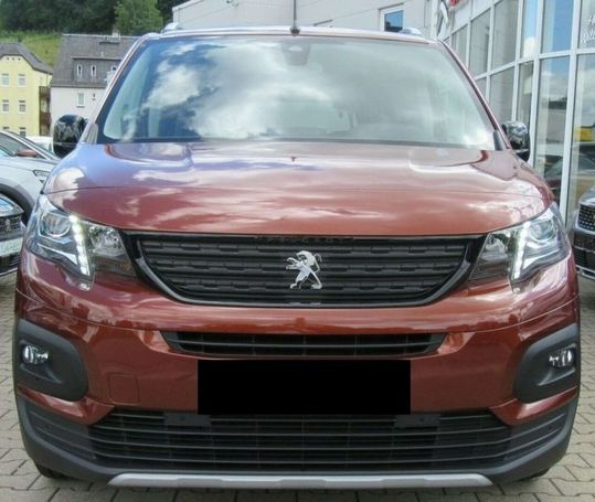 Peugeot Rifter PureTech 130 EAT8 96 kW image number 6