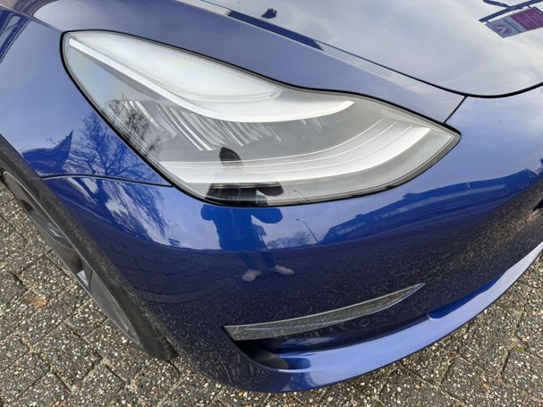 Tesla Model 3 60 Plus 225 kW image number 24