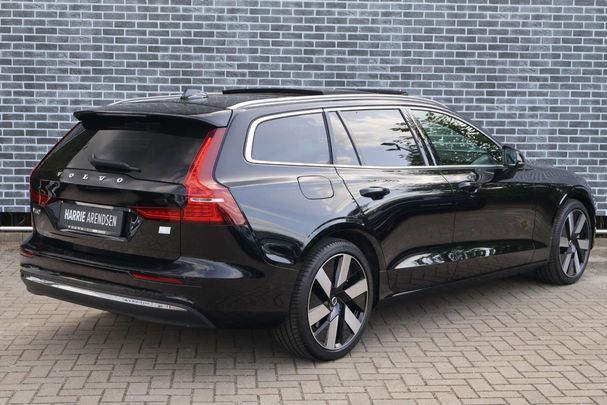 Volvo V60 T8 Ultimate Bright AWD 335 kW image number 3