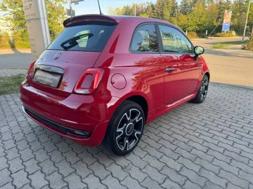 Car image 5