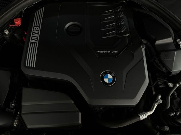 BMW 330i Touring M Sport 190 kW image number 14