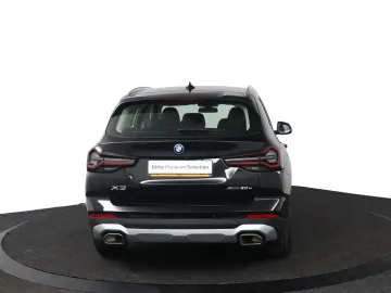 Car image 45