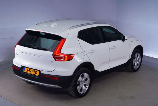 Volvo XC40 T2 95 kW image number 12