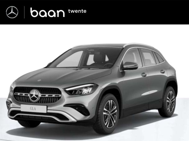 Mercedes-Benz GLA 180 100 kW image number 1