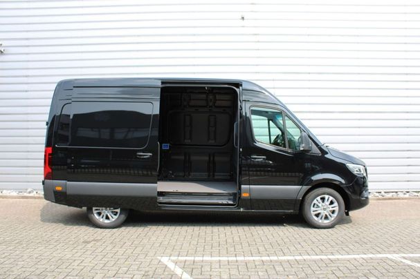 Mercedes-Benz Sprinter 319 RWD 140 kW image number 13