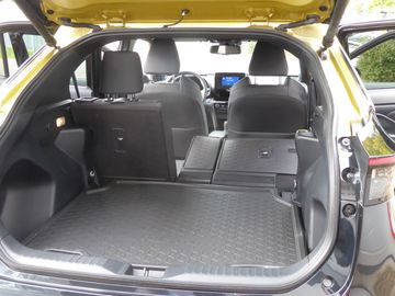 Car image 10