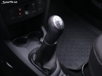 Car image 26