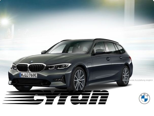 BMW 330 Touring e Sport 215 kW image number 1