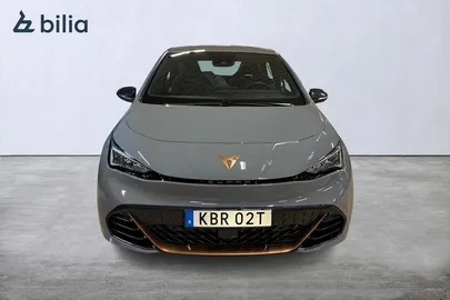 Car image 2