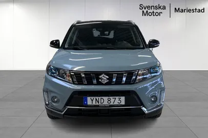 Car image 2
