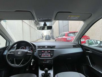 Car image 11