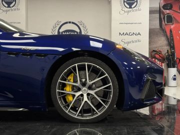 Car image 33