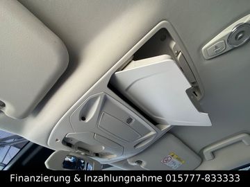 Car image 33