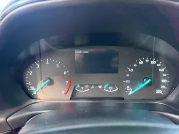 Car image 37