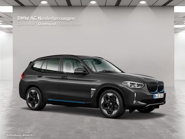 BMW iX3 210 kW image number 9