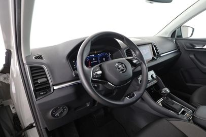 Car image 15