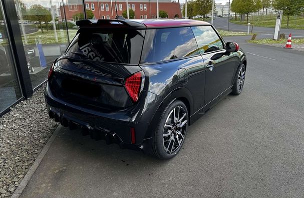 Mini John Cooper Works 150 kW image number 3