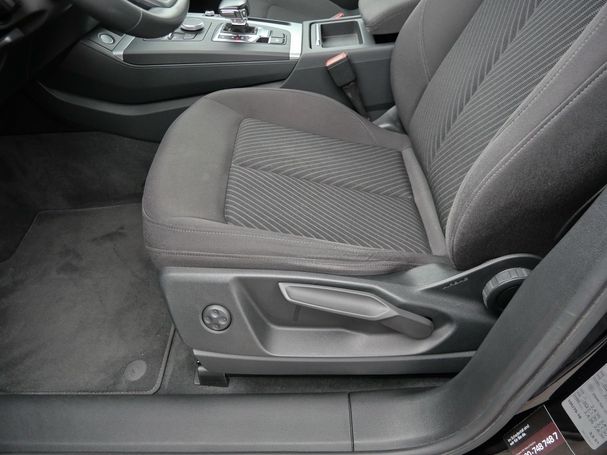 Audi Q5 35 TDI quattro 120 kW image number 22