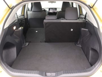 Car image 36