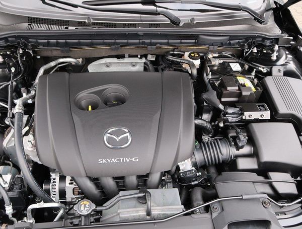 Mazda 6 15 Exclusive-Line 121 kW image number 26