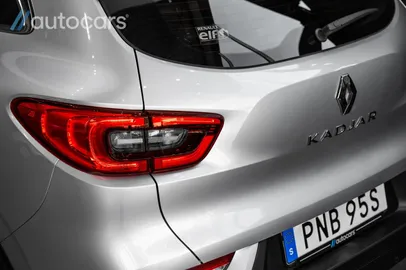 Car image 29
