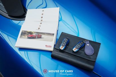 Car image 24