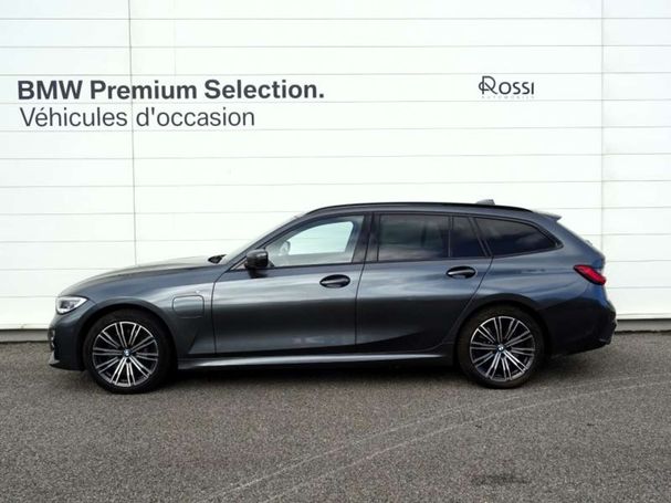 BMW 330 Touring M Sport xDrive 137 kW image number 4