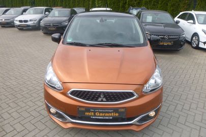 Car image 21