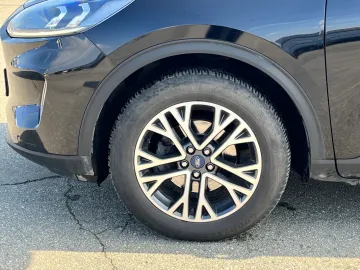 Car image 31