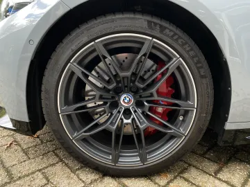 Car image 38