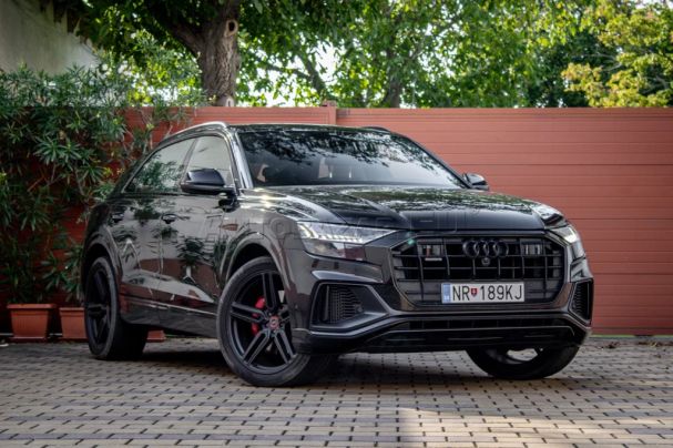 Audi Q8 55 TFSI 250 kW image number 3