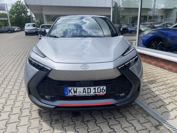 Toyota C-HR 2.0 Hybrid 145 kW image number 8