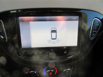 Car image 14