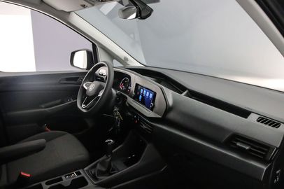 Car image 36