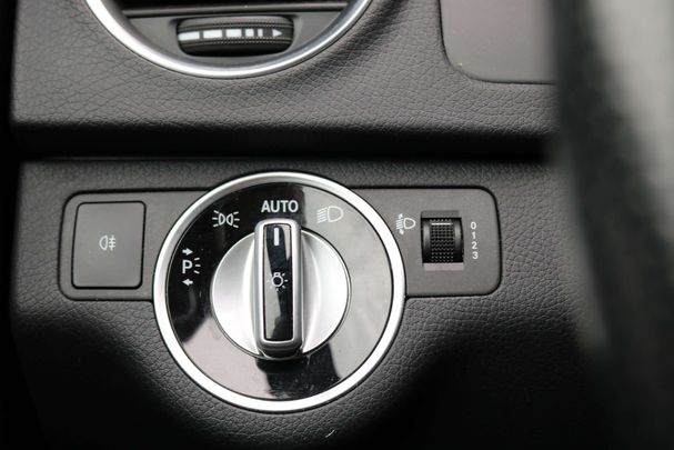 Mercedes-Benz C 220 125 kW image number 17