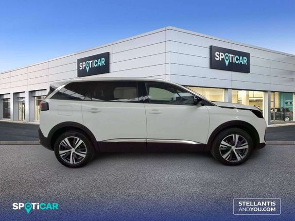 Peugeot 5008 BlueHDi EAT8 Allure 96 kW image number 3