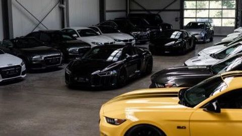 Car image 39