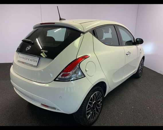 Lancia Ypsilon 51 kW image number 4