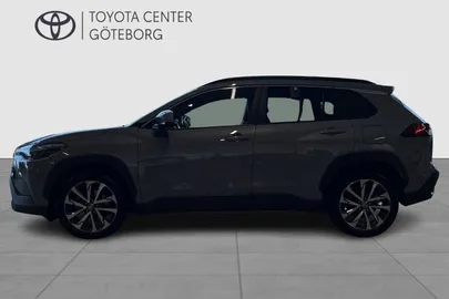 Car image 5