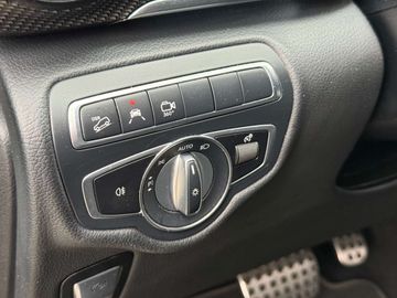 Car image 37