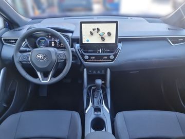 Car image 12