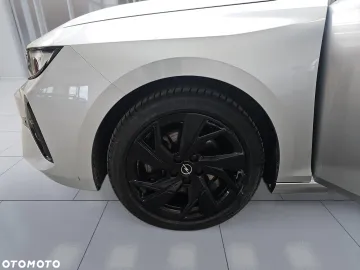Car image 33