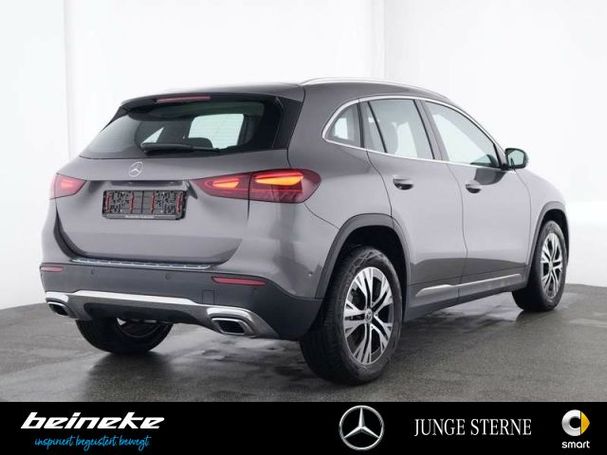 Mercedes-Benz GLA 180 100 kW image number 4