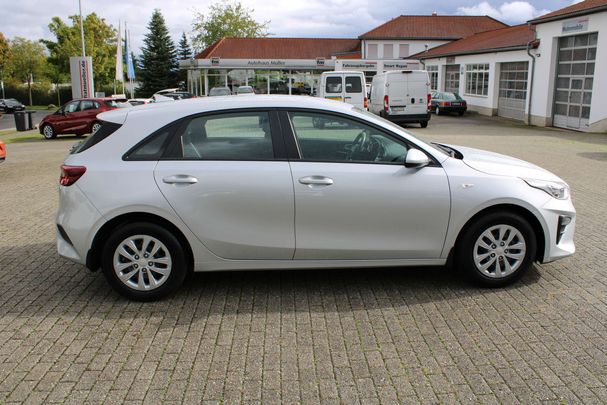 Kia Ceed 1.0 T-GDI 74 kW image number 2